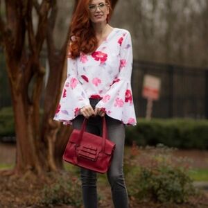 Banana Republic White Floral V-Neck Blouse with Pink & Red Blooms New No Tag.